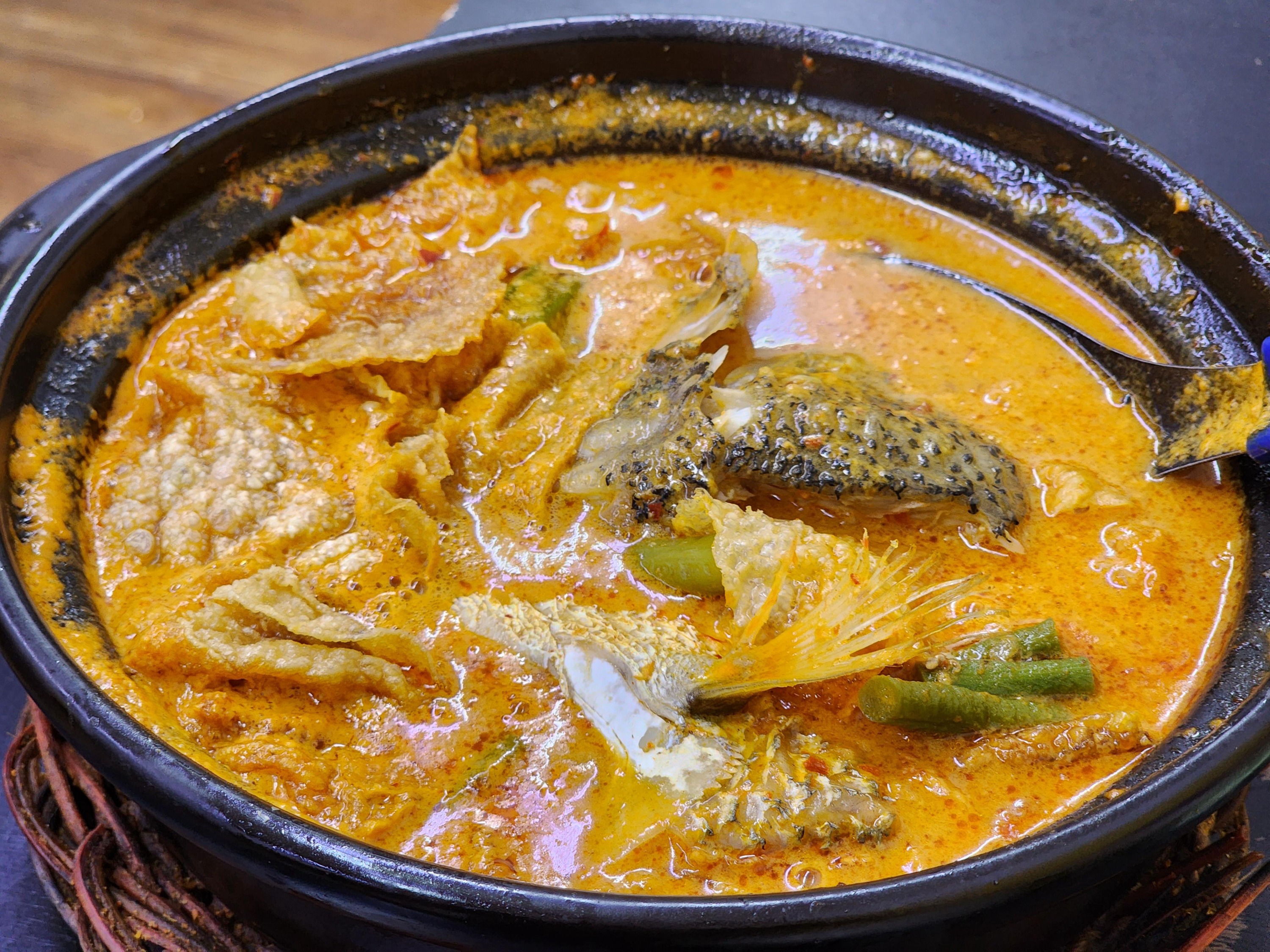 Kam Long Ah Zai Curry Fish Head in Johor Bahru