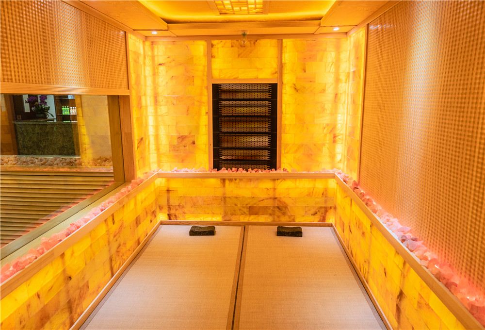 Qinghai Tangquan Hot Spring Bath