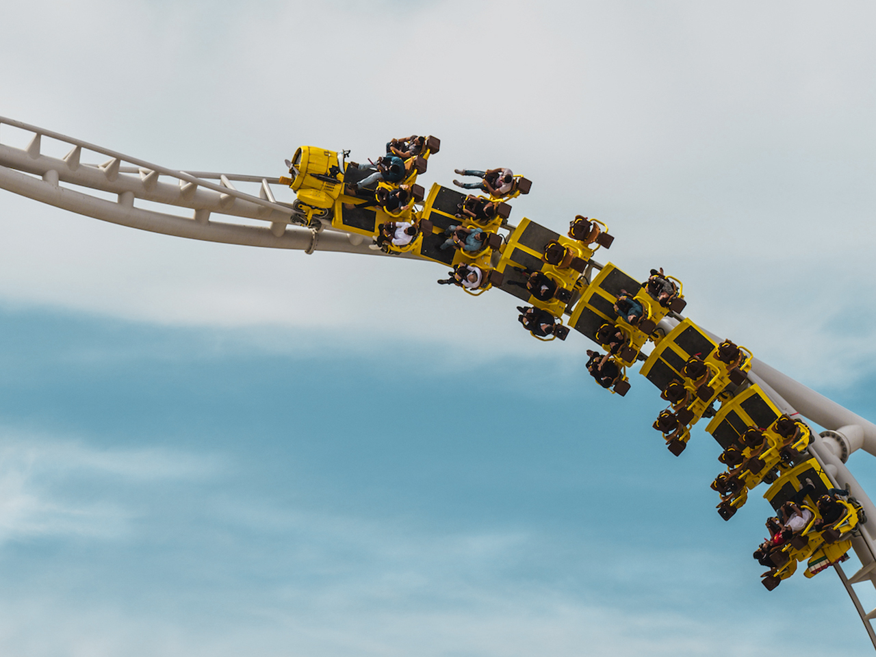 Feel the Thrill at Ferrari World Abu Dhabi – The Ultimate Destination for Speed and Fun