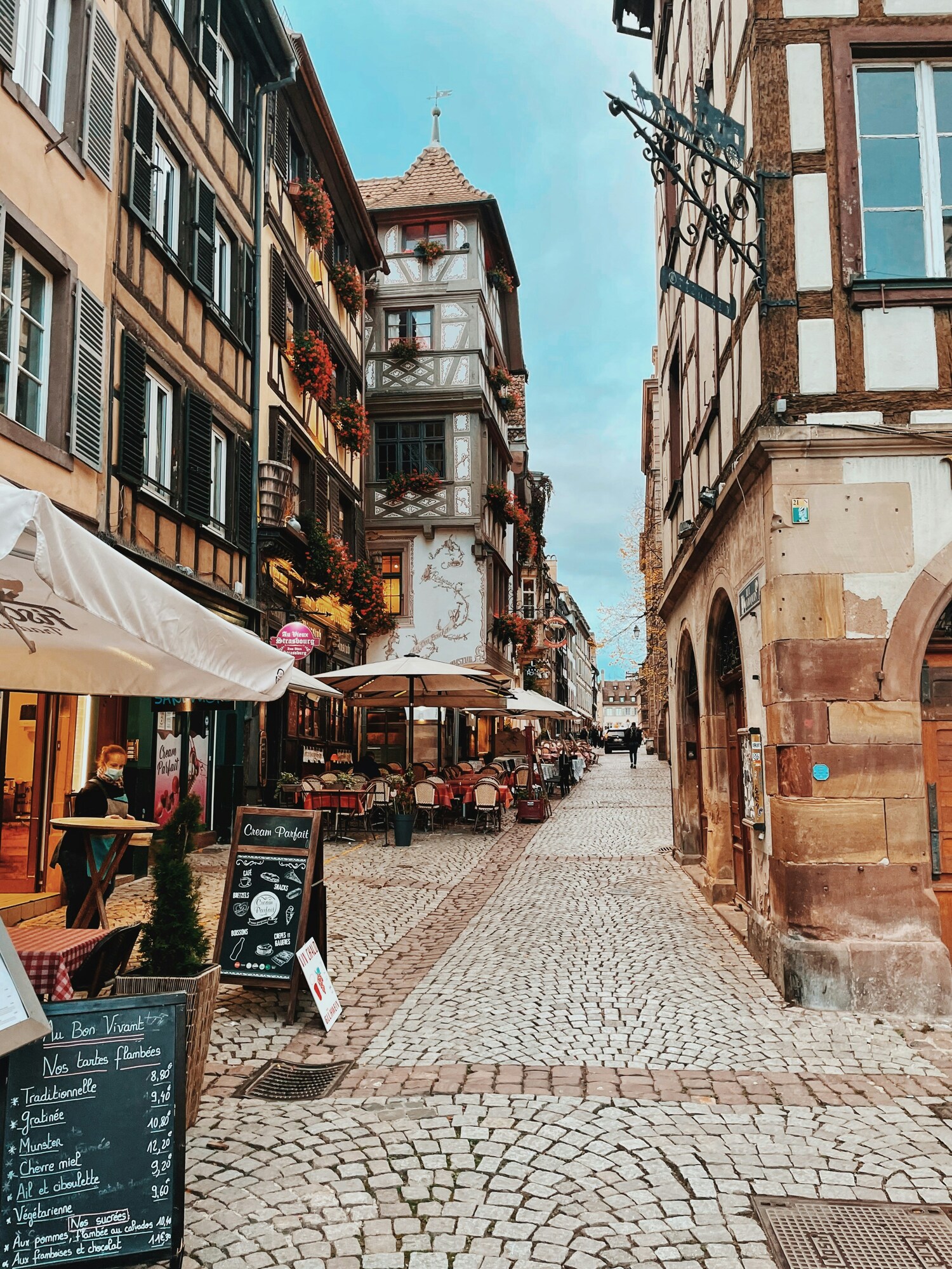 Strasbourg, Colmar, Eguisheim, Riquewihr: Private Tour