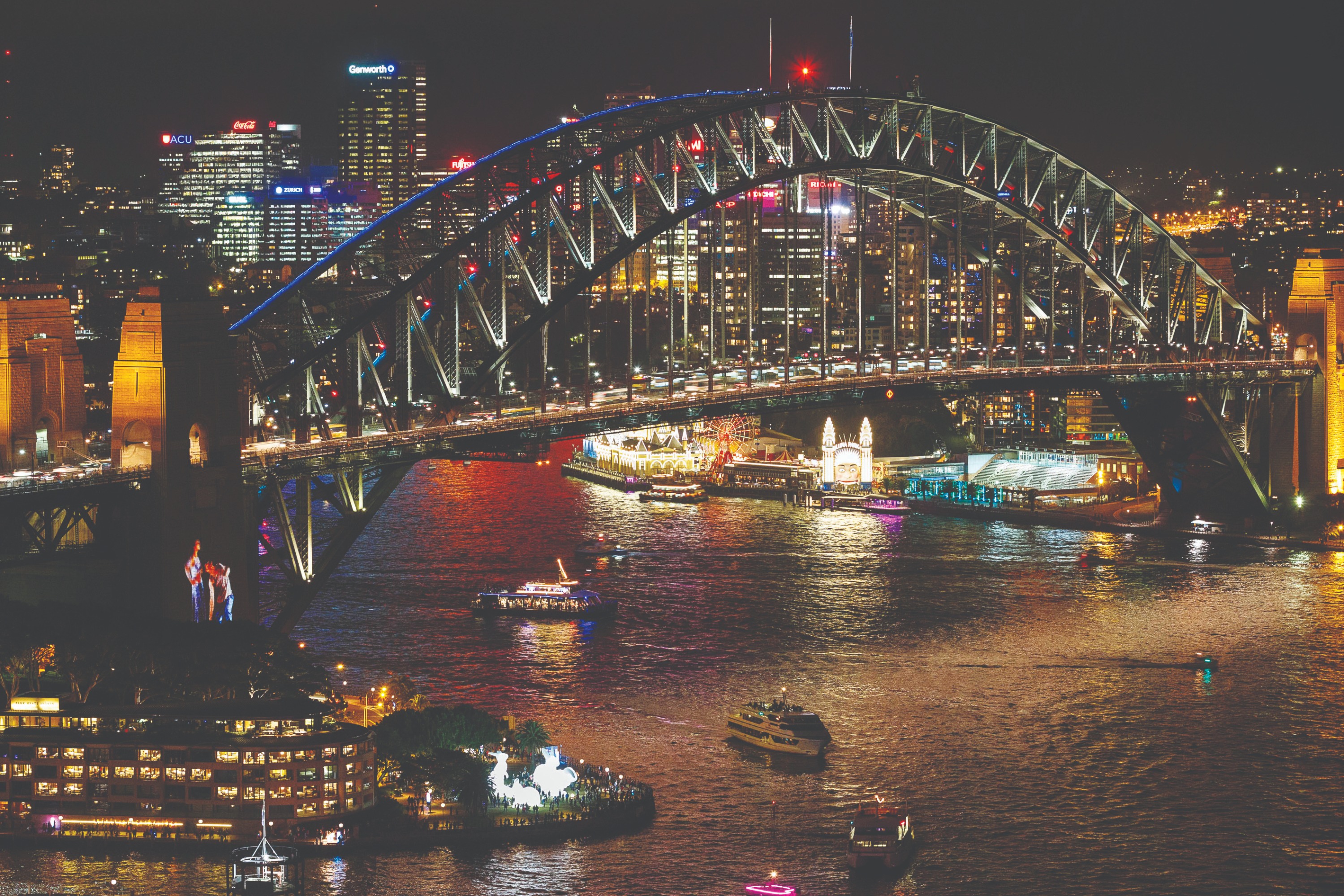 Vivid Dinner Cruise on a Glass Boat in Sydney