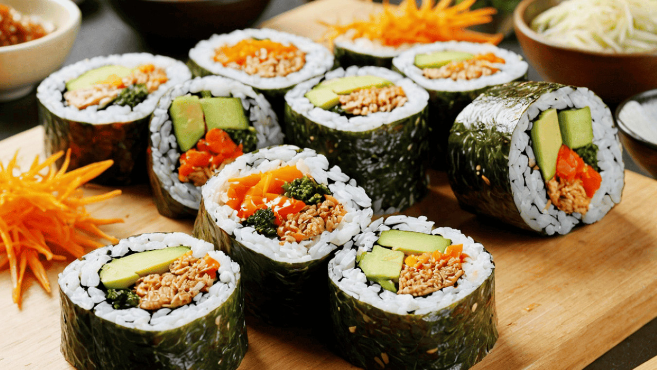 Busan Oryukdo Skywalk Full-Day Traditional Korean Experience