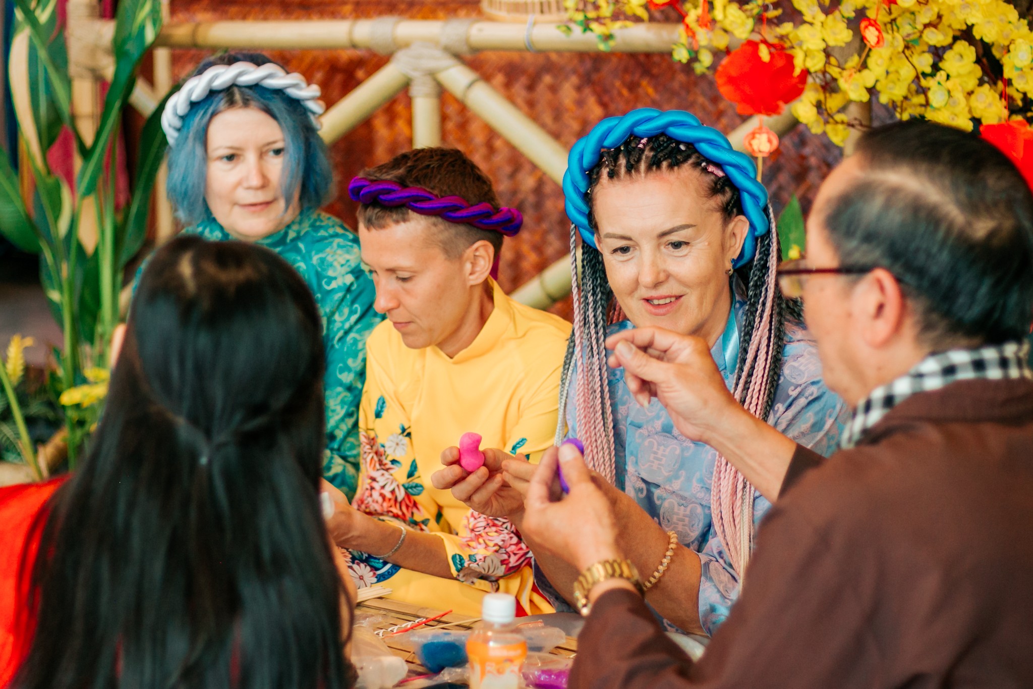 Tohe Art Craft Workshop Experience in Nha Trang 