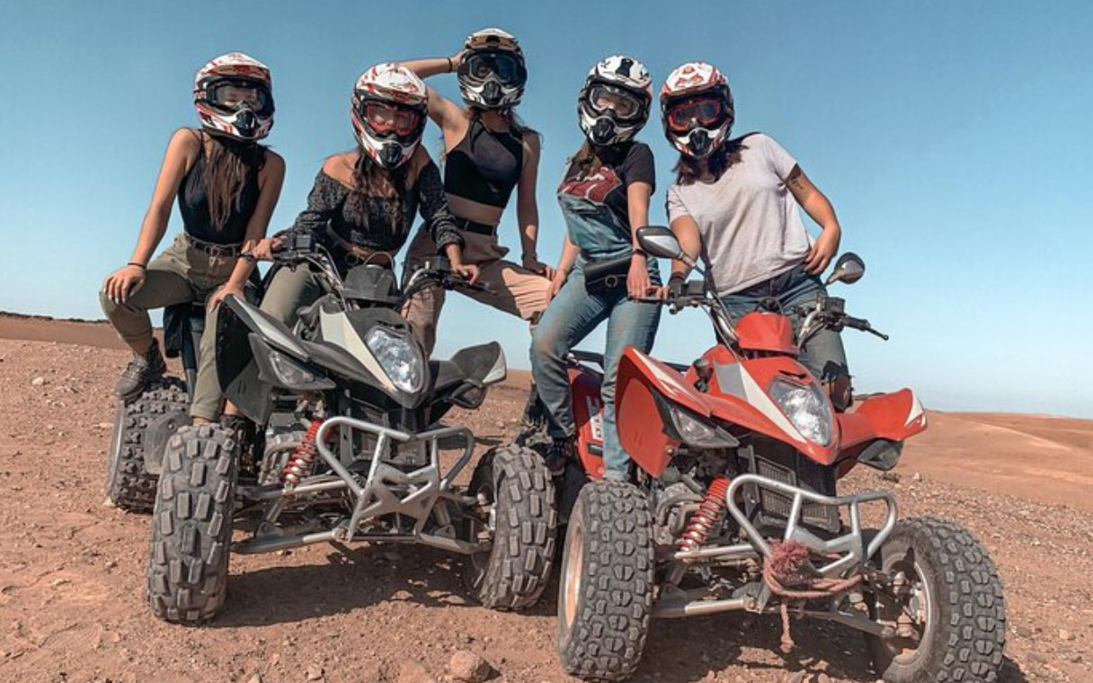 Marrakech: Quad, Camel Ride & Dinner Show in Agafay Desert