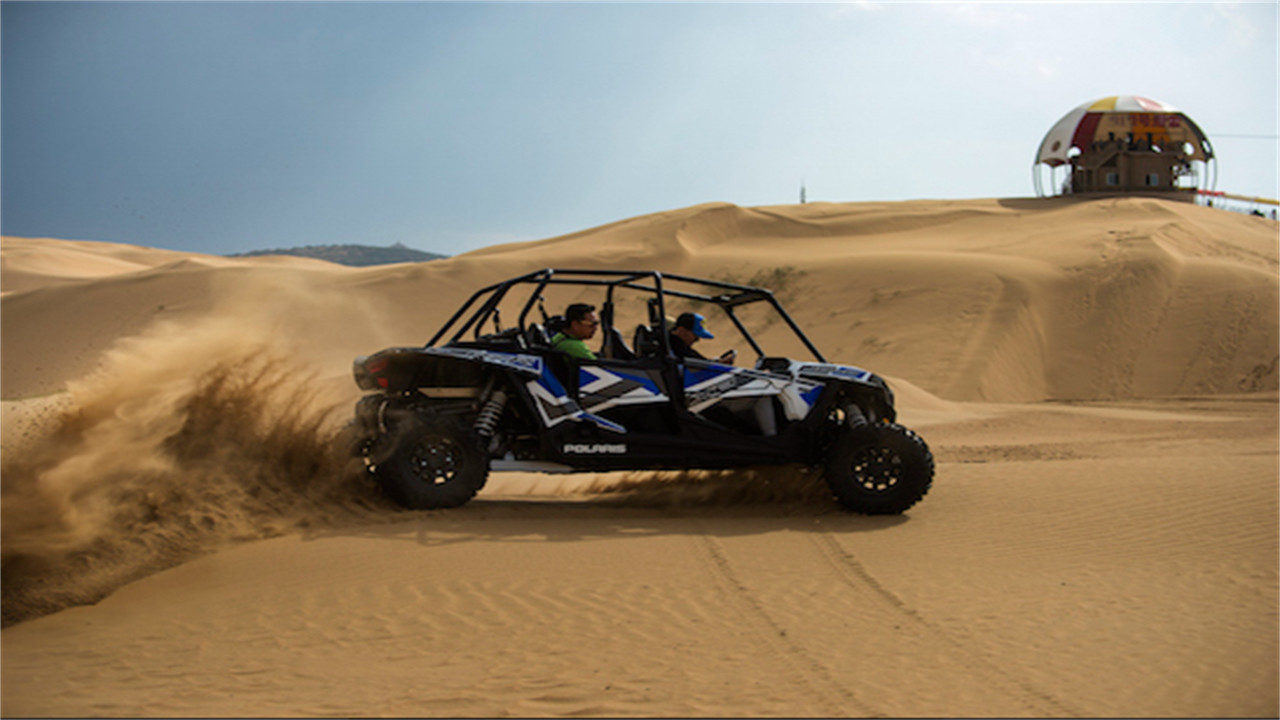 北極星全地形車：專業車手駕駛，衝沙坡、碾沙脊，體驗沙漠越野的速度感 攜程 。