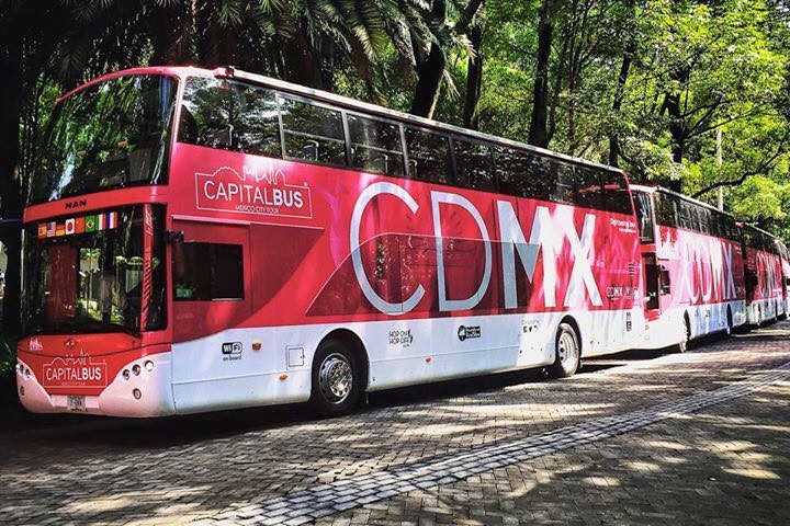 乗り降り自由 市内観光ツアー（メキシコ / Capital Bus提供）