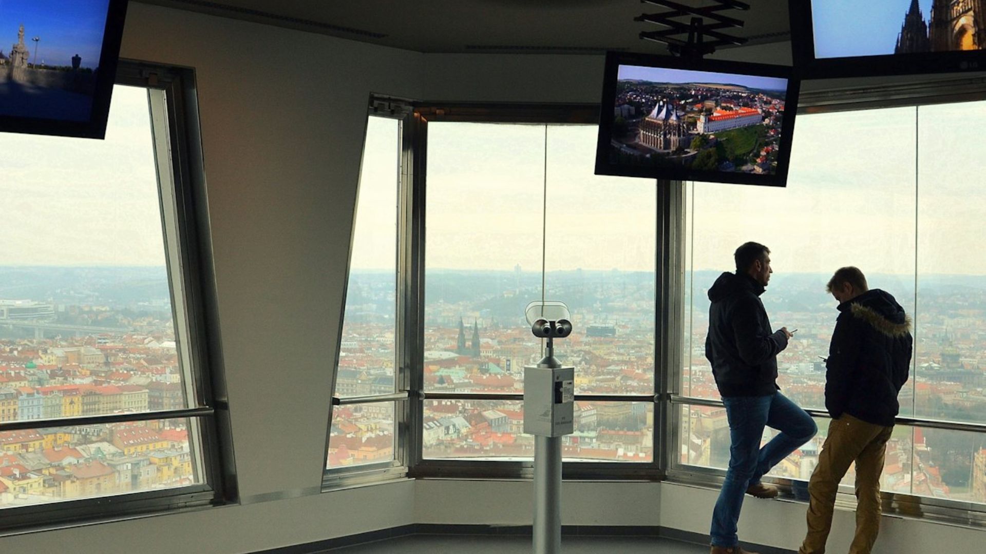 布拉格Žižkov電視塔 (Zizkov Television Tower) 觀景台門票