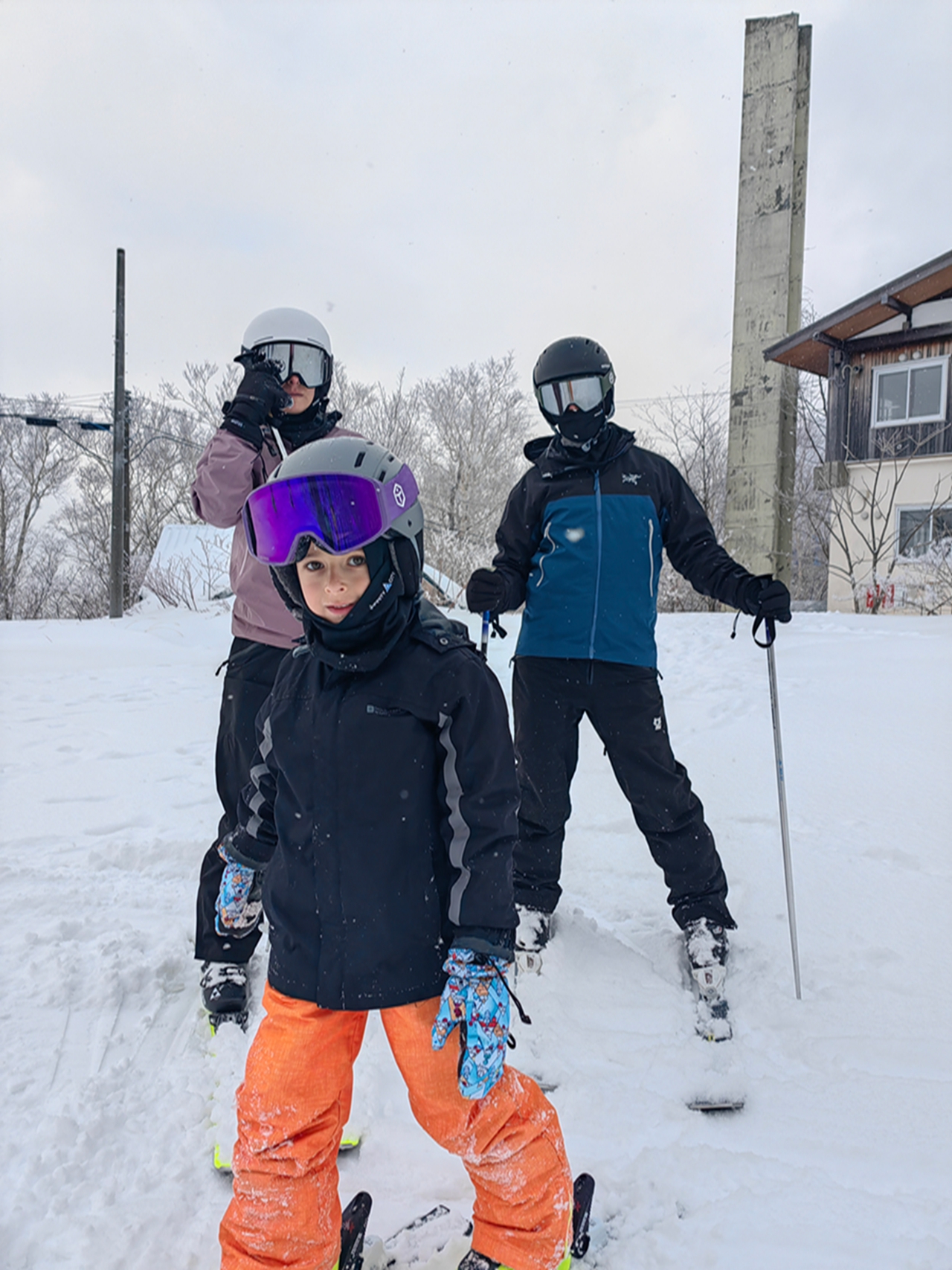 全日本唯一全面採用Arc'teryx滑雪服的團隊，以上圖片均為真實參團照片