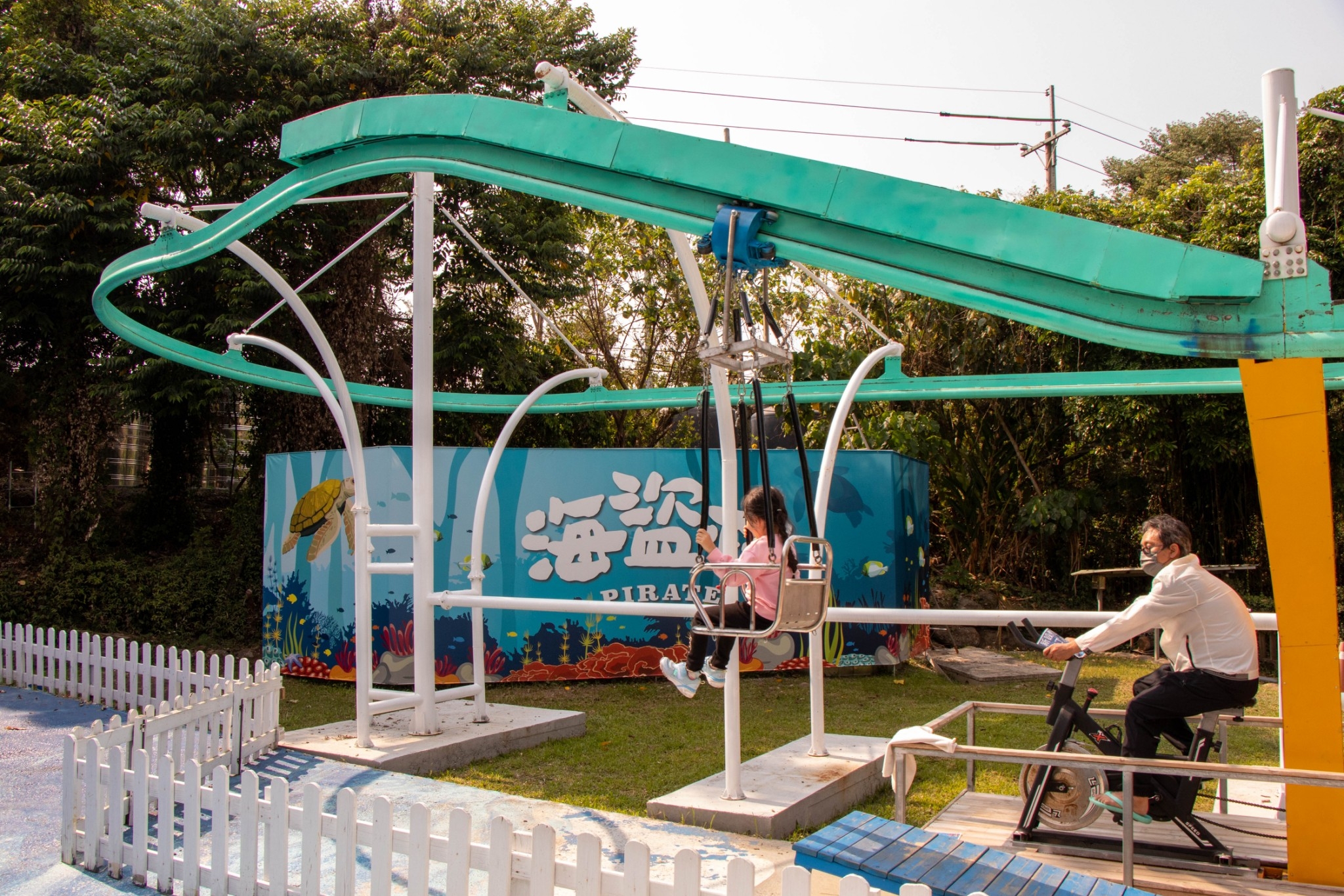 為孩子的童年抹上美麗色彩,更能讓大人尋回遺忘許久的赤子之心 為孩子的童年抹上美麗色彩,更能讓大人尋回遺忘許久的赤子之心