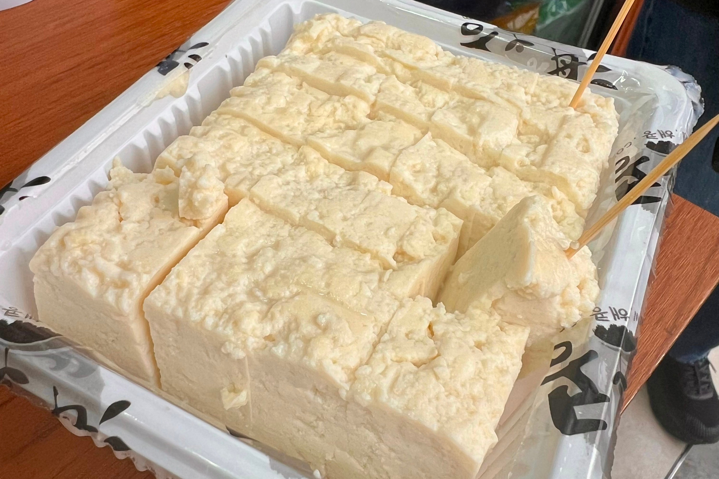 望遠市場美食觀光