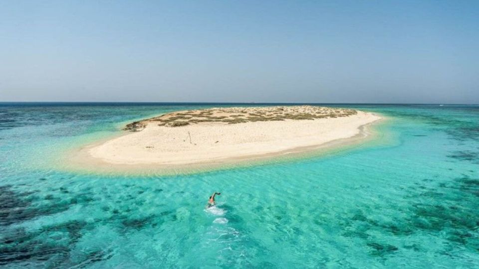 Marsa Alam: Hamata Islands Snorkeling Trip with Lunch