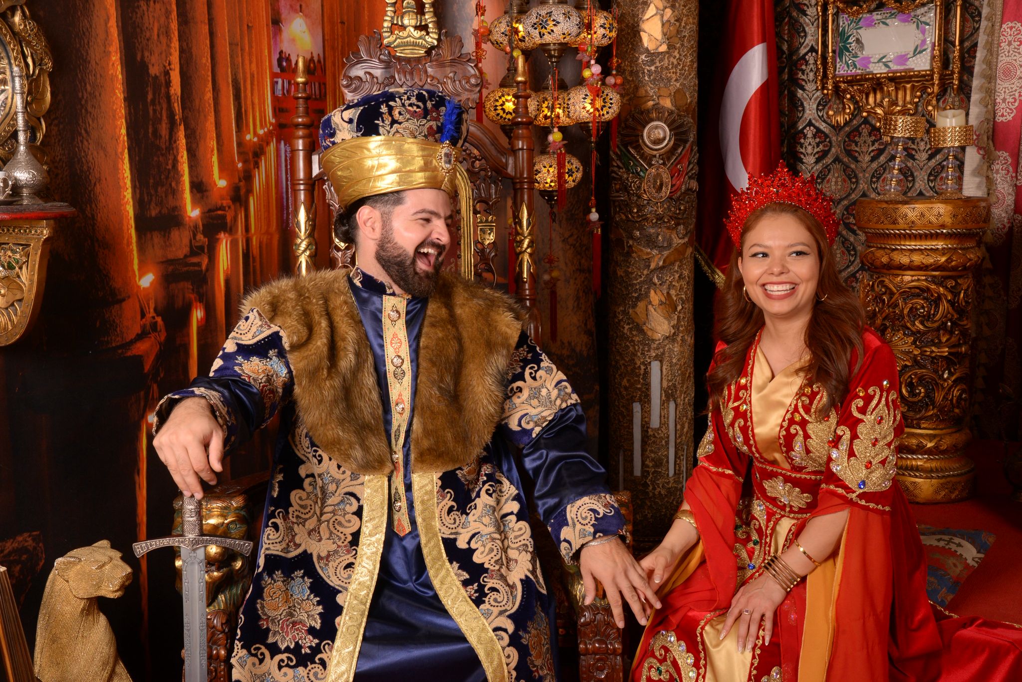 Istanbul: Authentic Fast Costume Photo Memory in Sultanahmet
