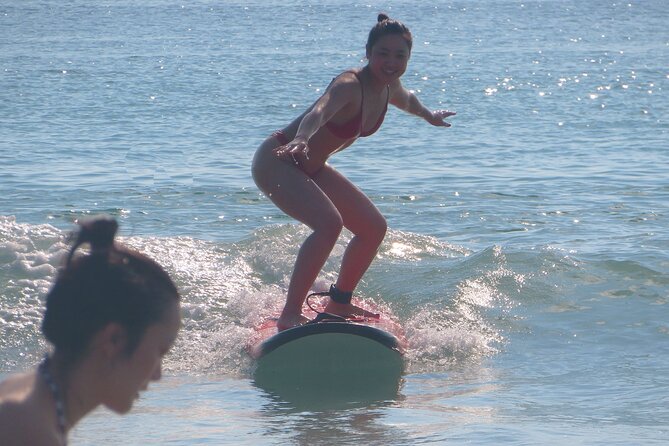 Unforgettable surfing in Paradise