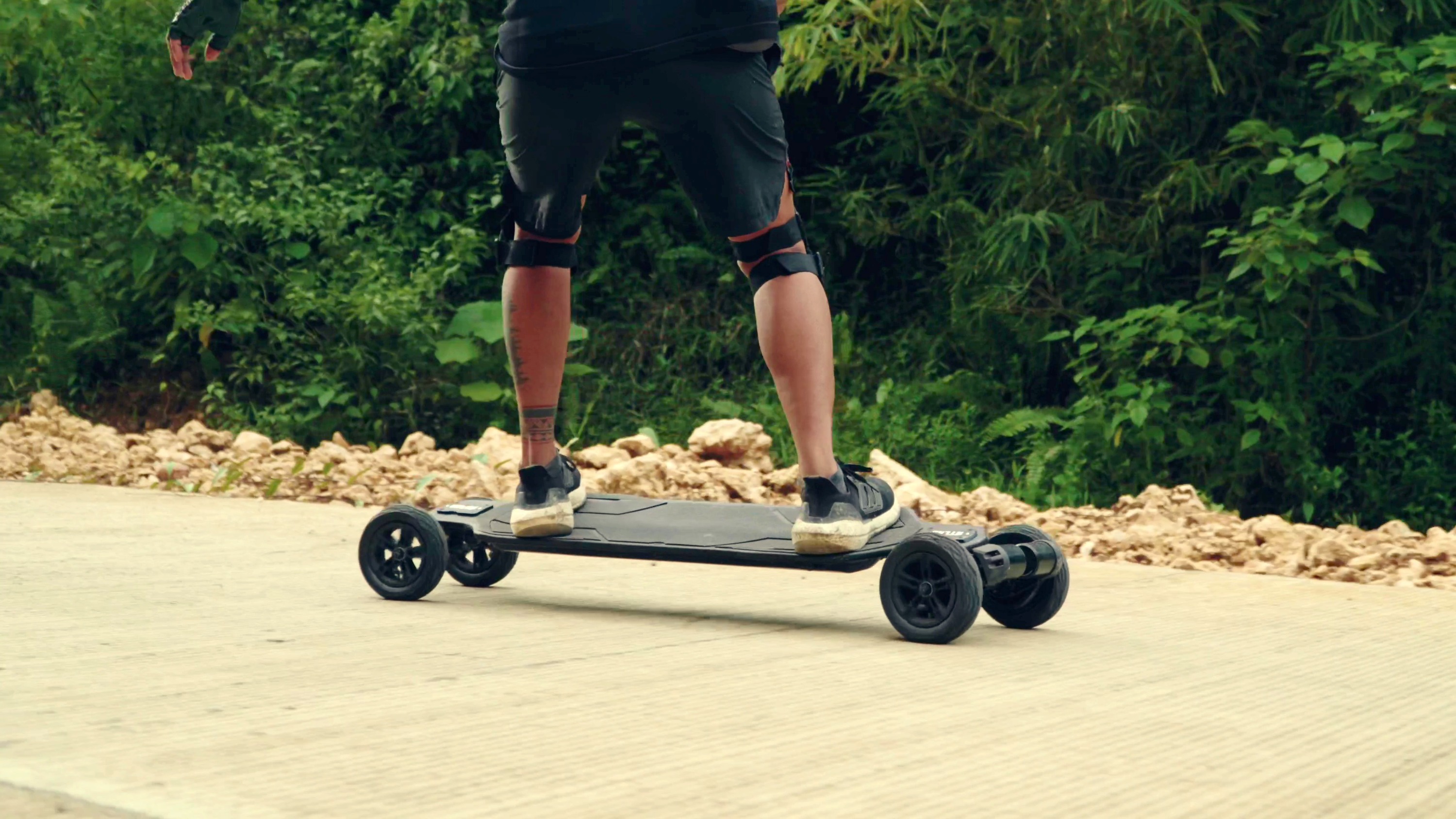 Electric Skateboard Tours and Exploration