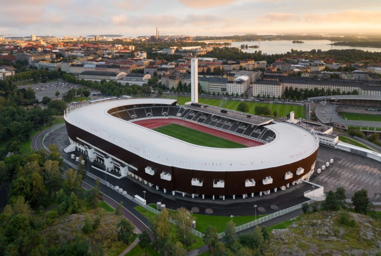 Ultimate Helsinki & Porvoo Tour– Private Car & Local Stories