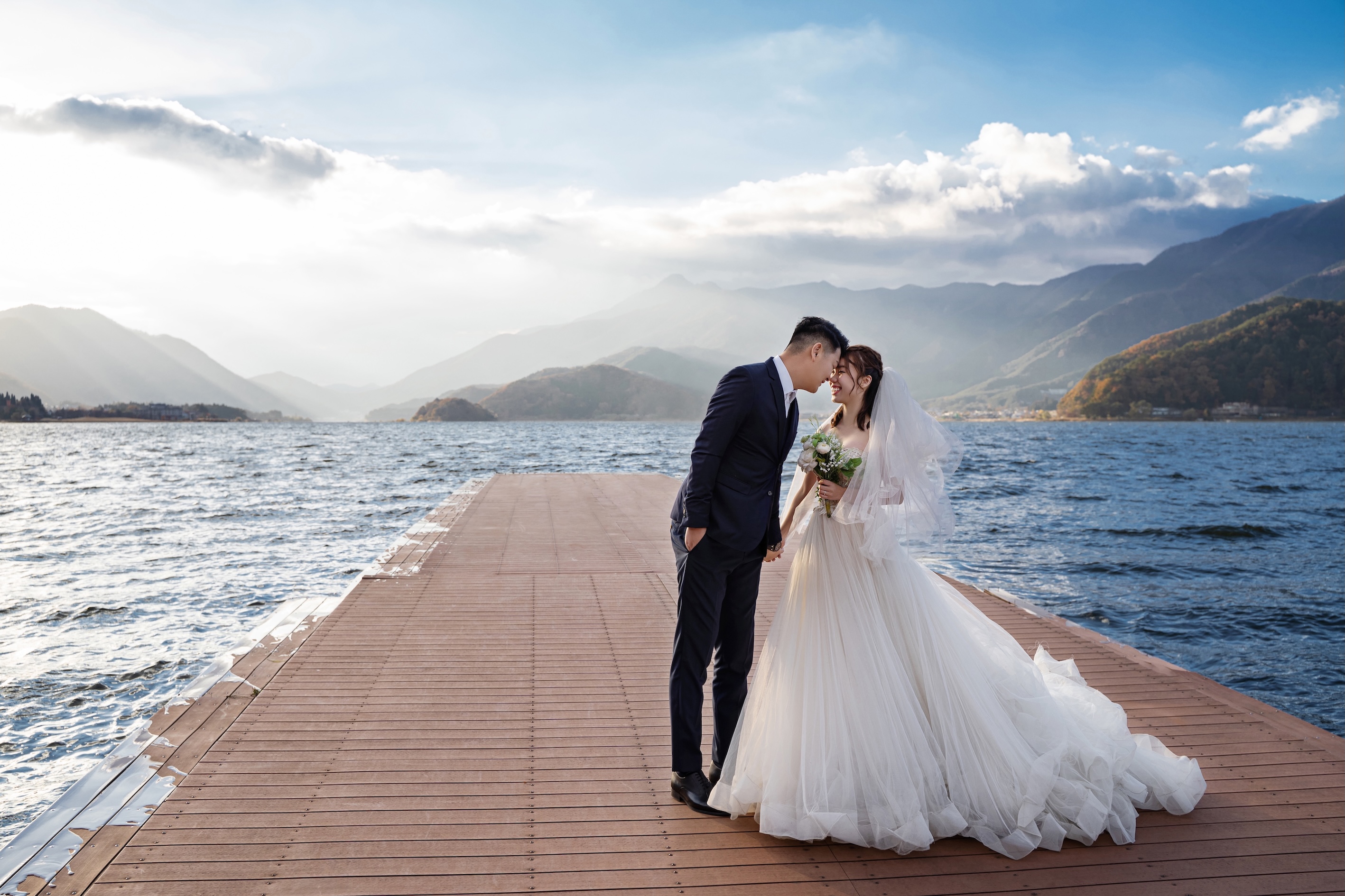 山中湖：在網上非常有人氣的景點，湖中倒影出富士山的美景，彷彿置身在山水畫中