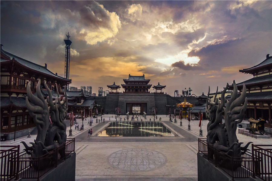 Huayi Brothers