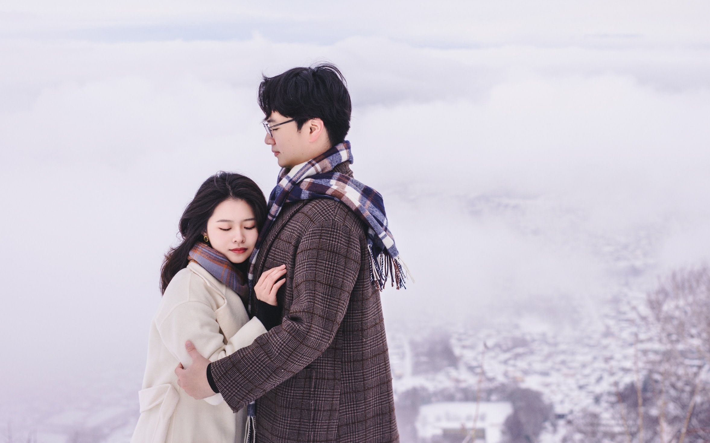 Hokkaido Photography and Photo Shoot (Otaru/Sapporo/Niseko/Lake Toya/Biei)