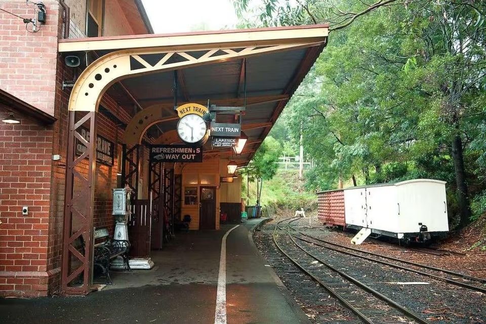從墨爾本出發的普芬比利蒸汽火車 (Puffing Billy Steam Train) 之旅