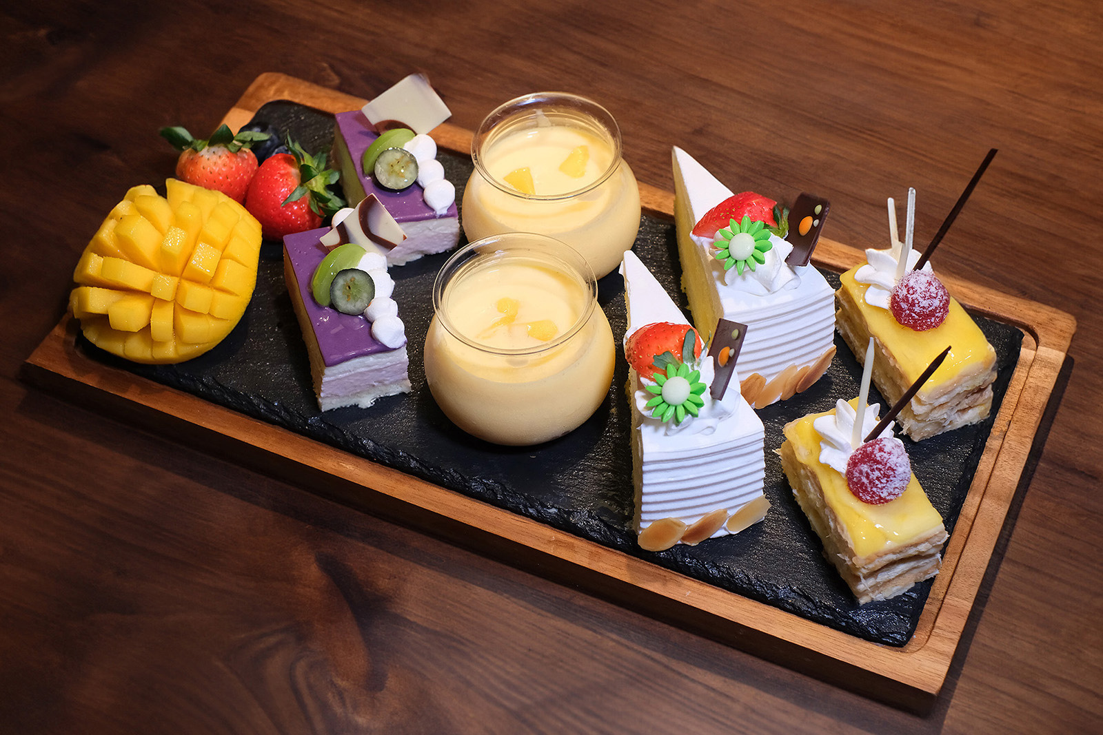 Prudential Hotel Buffet | Red Chimneys | Lunch Buffet, Dinner Buffet