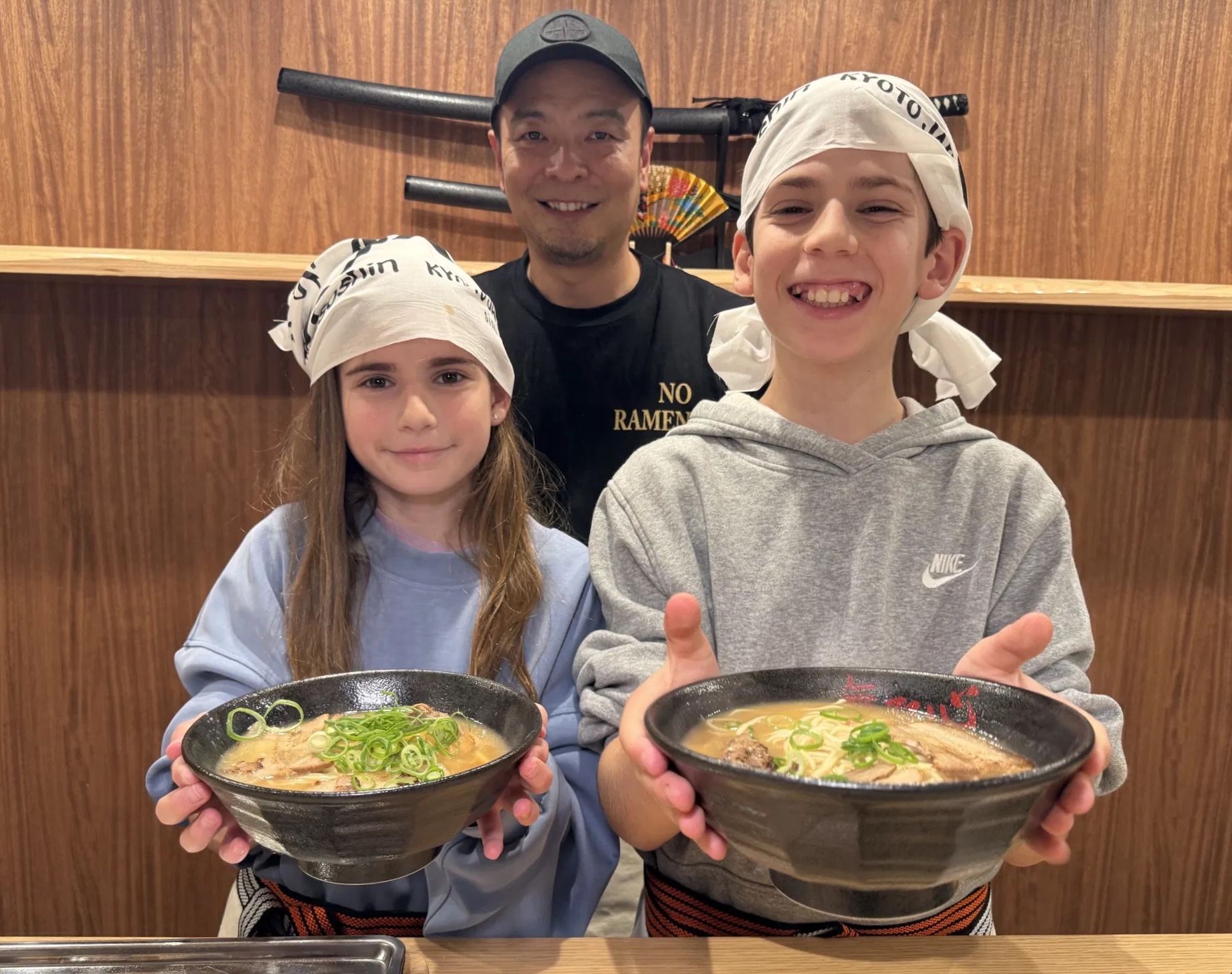 Ramen Bowl Painting & Cooking in Gion, Kyoto