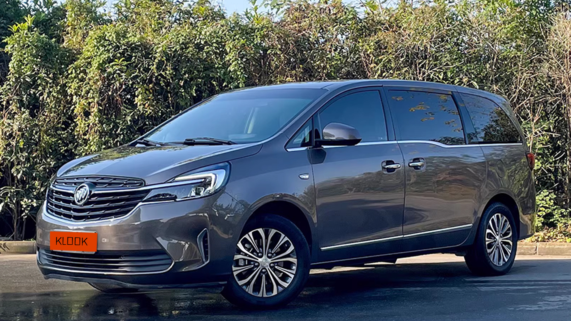 7-seater ordinary car reference picture