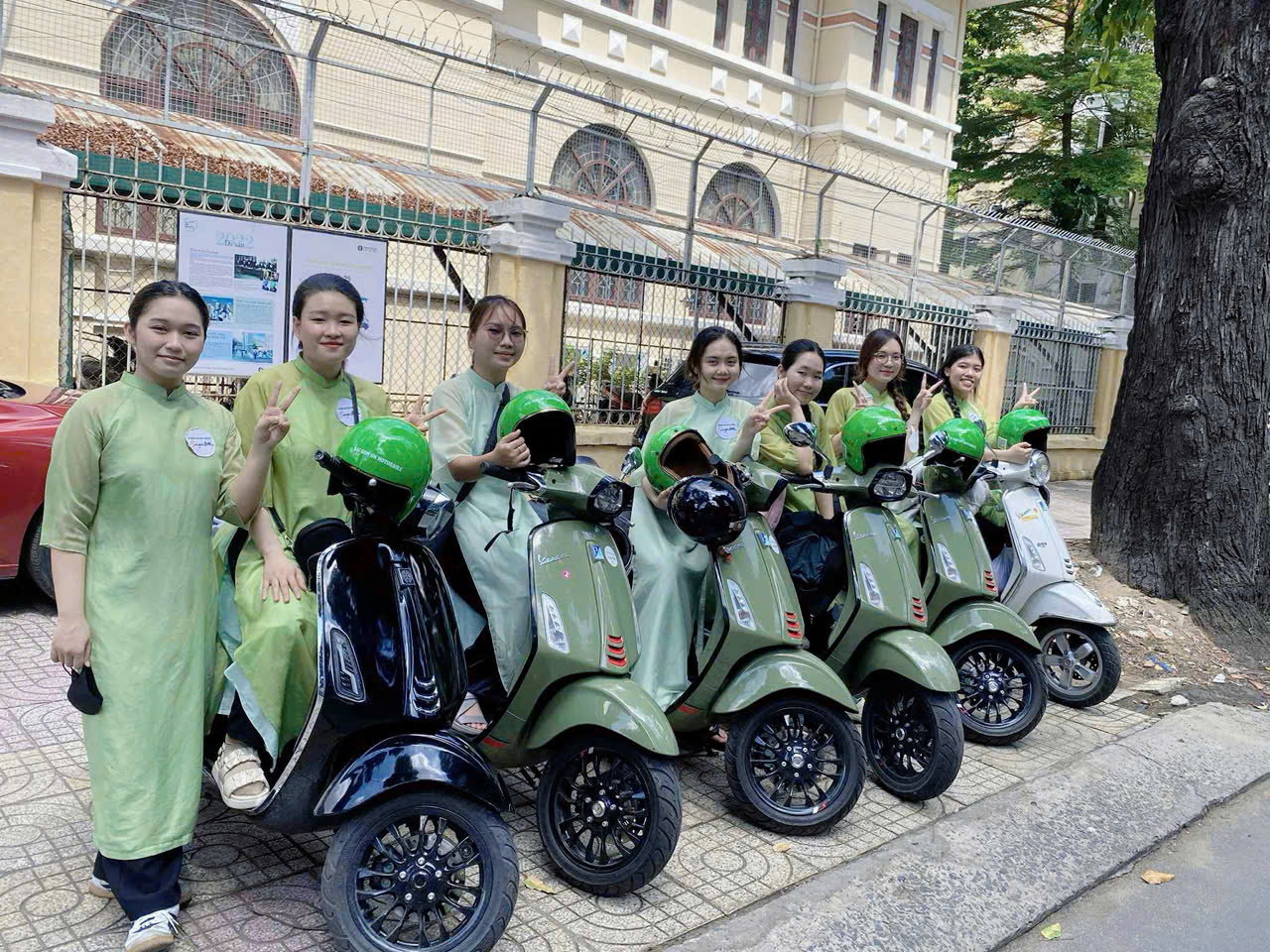 Saigon: City Unseen Highlights 2h Tour | Opt: Ao Dai Riders
