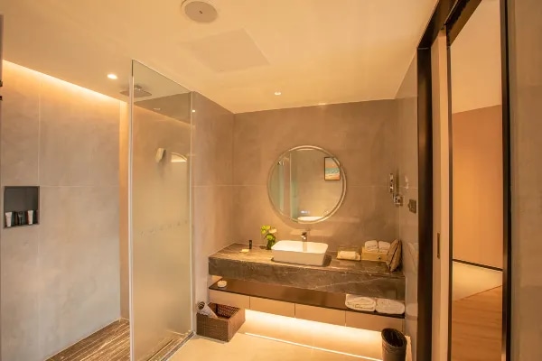 Hotel guest room bathing area environment display map