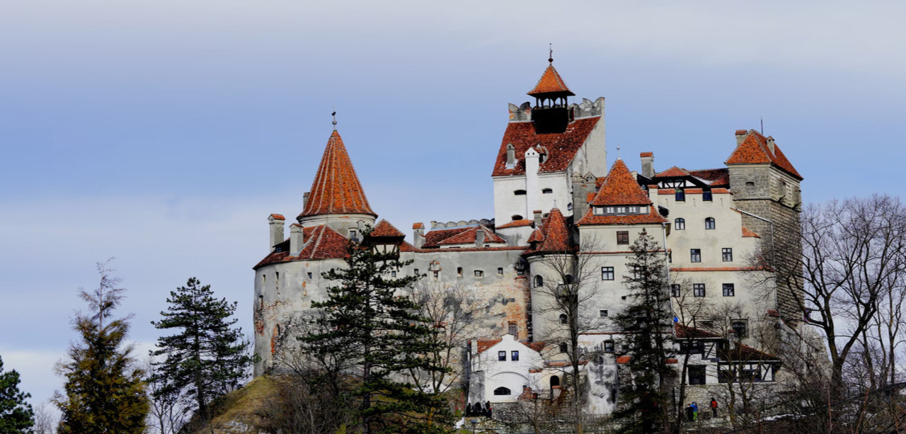 PREMIUM TOUR small group:  Castles & Brasov 