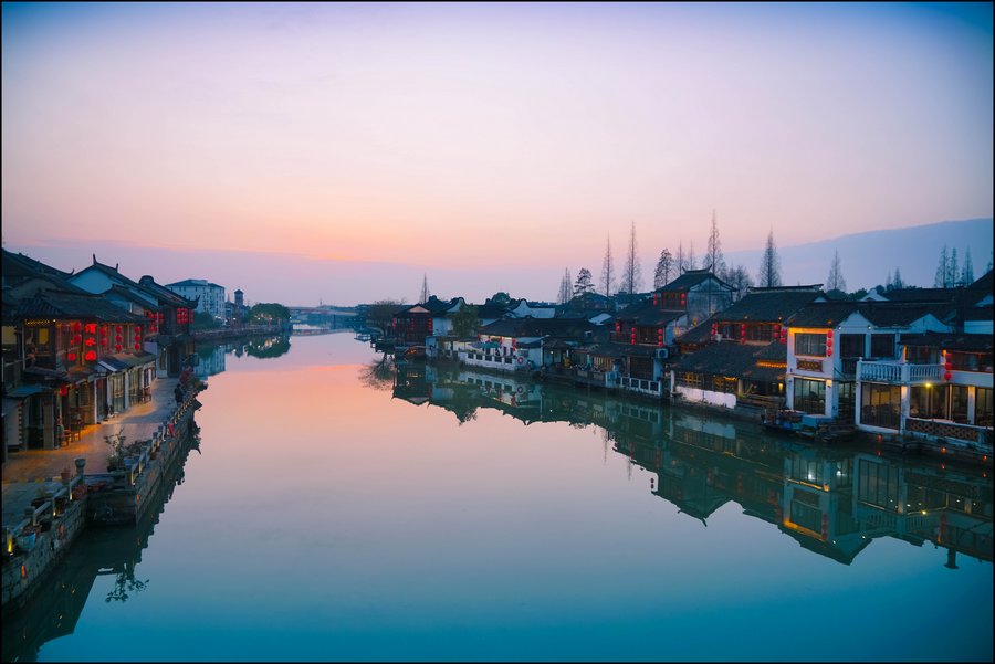 古鎮古蹟眾多,華東地區唯一保存完好的大清郵局舊址,默默訴說著百年郵驛歷史 。 古鎮古蹟眾多,華東地區唯一保存完好的大清郵局舊址,默默訴說著百年郵驛歷史 。