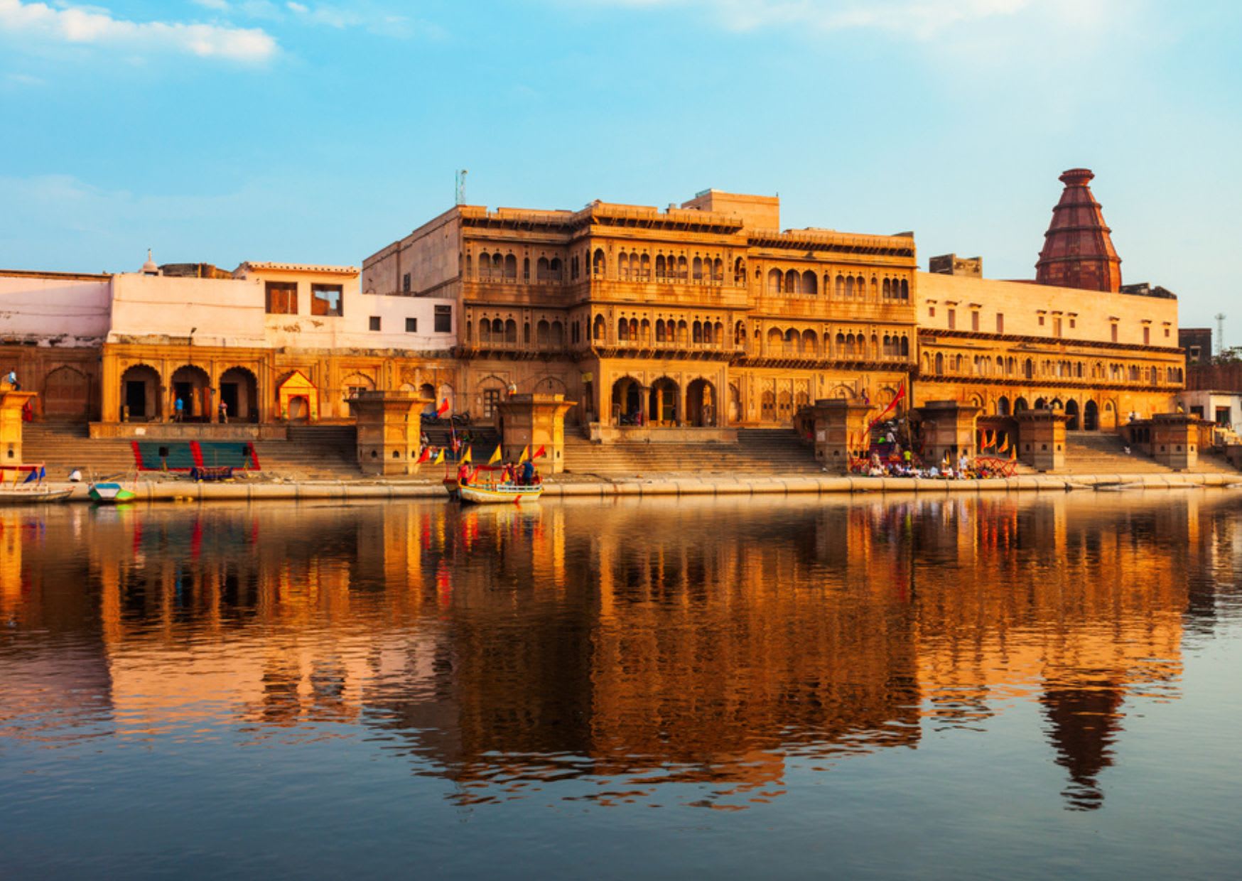 Mathura & Vrindavan Full Day Sightseeing with a Local Guide