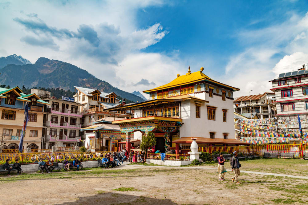 Walk and Explore Manali City: Guided Tour by Foot