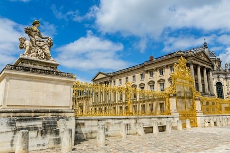 Monet's Gardens & Palace of Versailles One Day Tour from Paris 