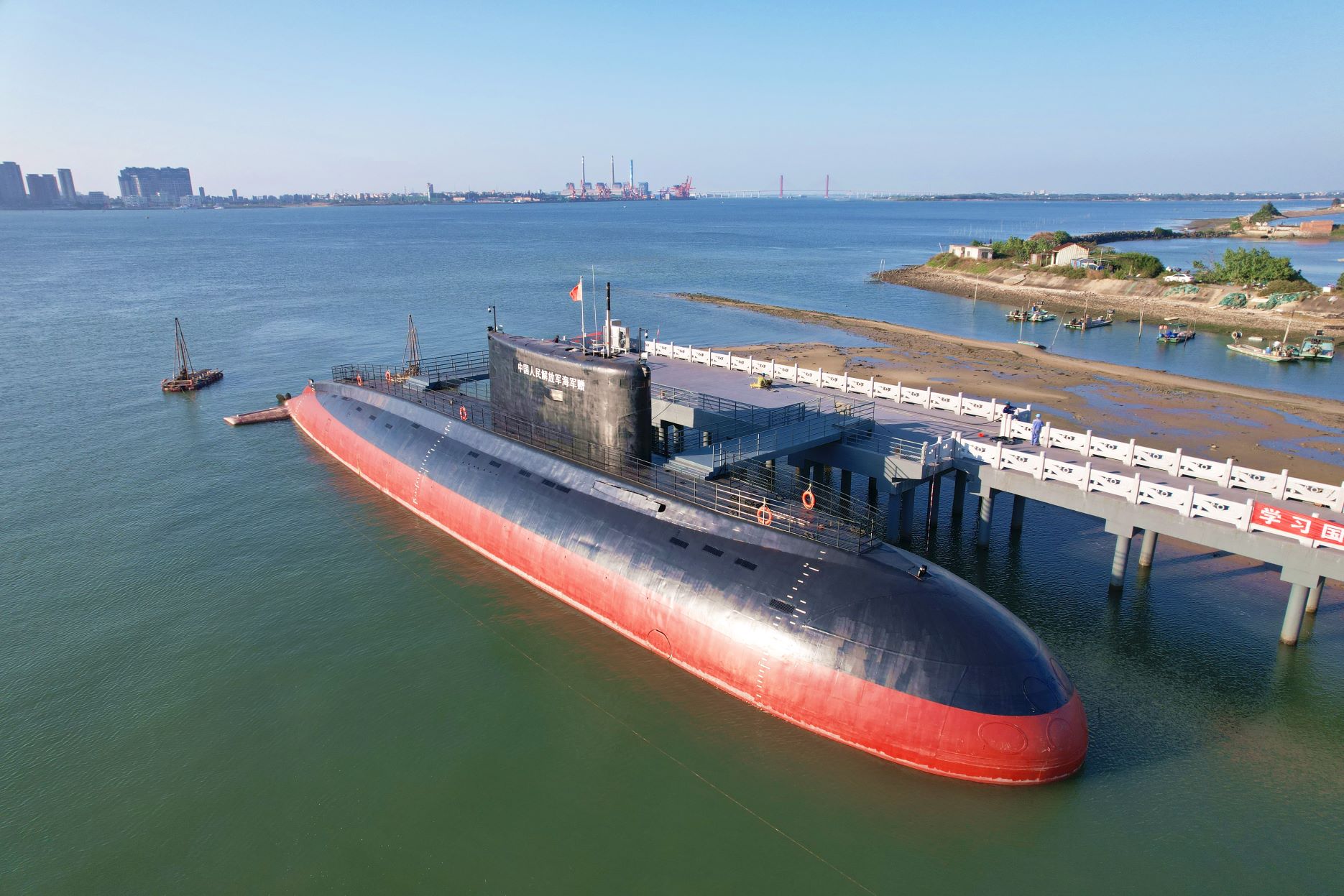 這裡是藏著大國重器的沉浸式樂園,更是滿載家國情懷的教育基地 這裡是藏著大國重器的沉浸式樂園,更是滿載家國情懷的教育基地