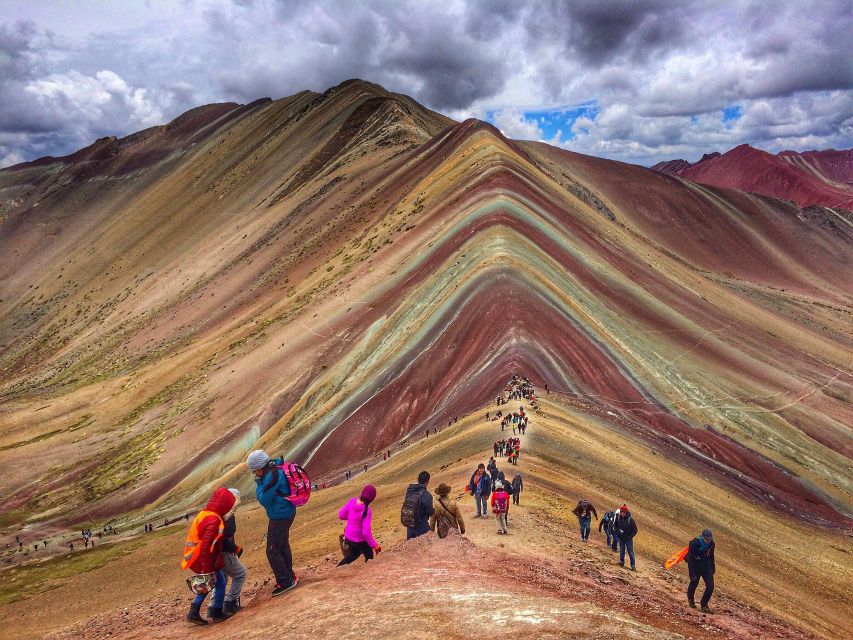 Rainbow Mountain Full Day