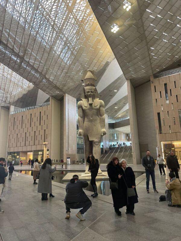 吉薩金字塔、大埃及博物館和晚宴遊輪私人之旅