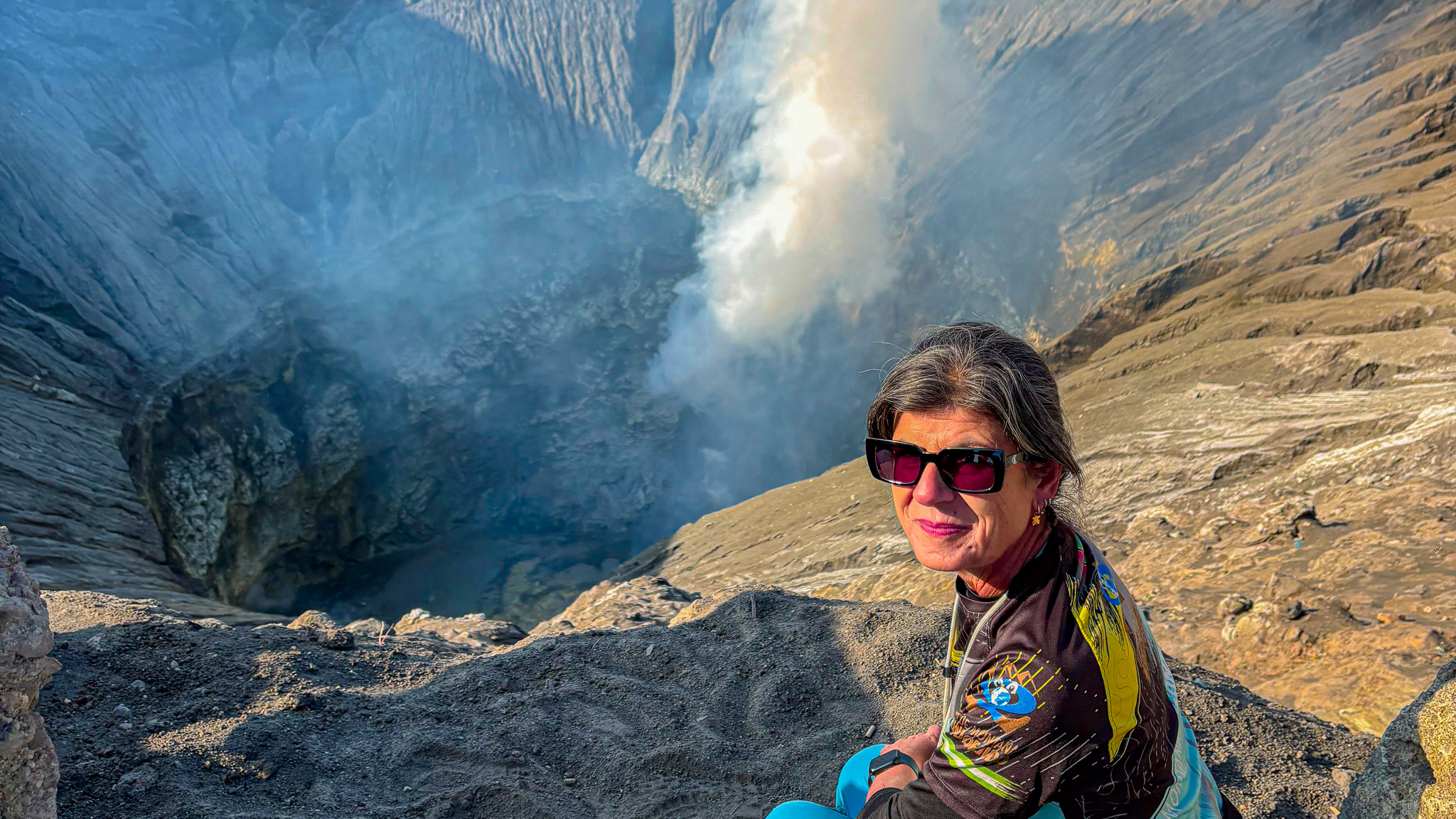 布羅莫火山 & 伊真火山3天2夜之旅（泗水出發）