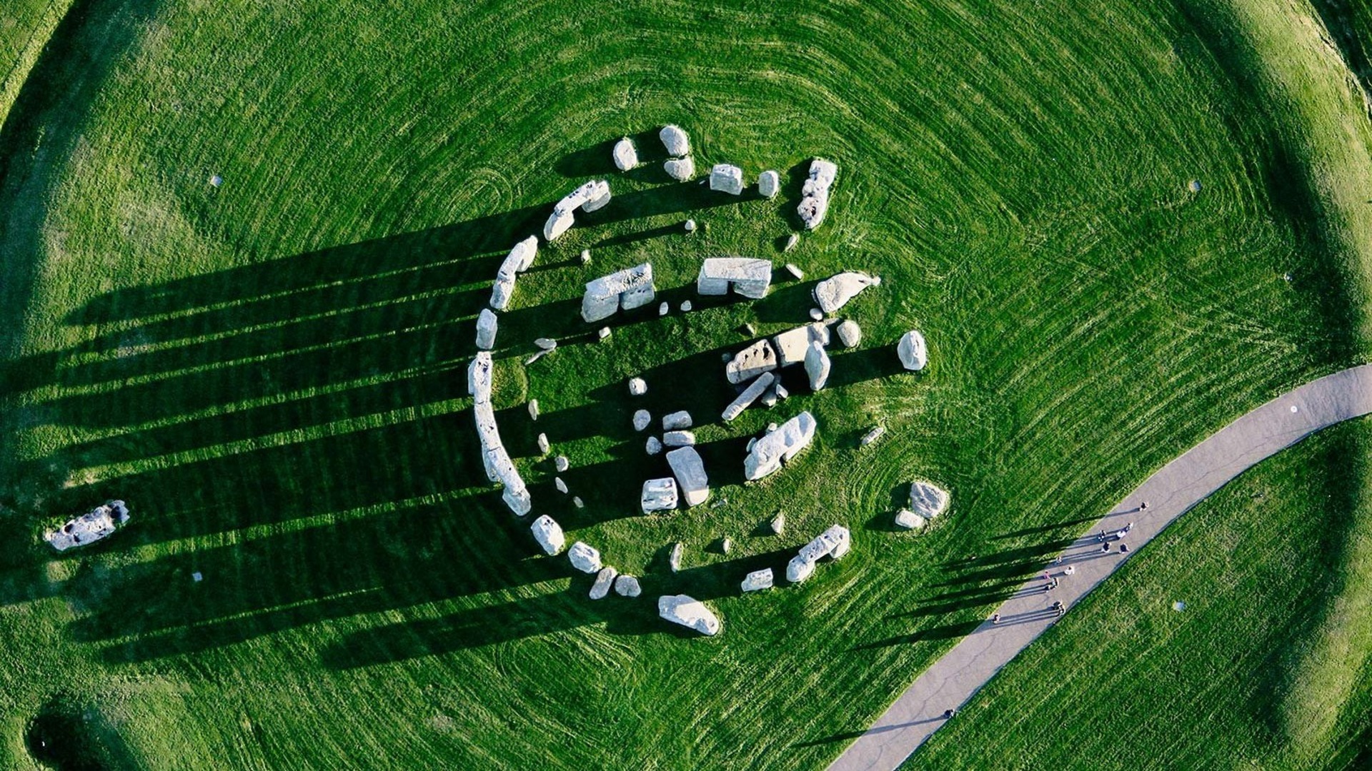 Stonehenge Day Tours from London