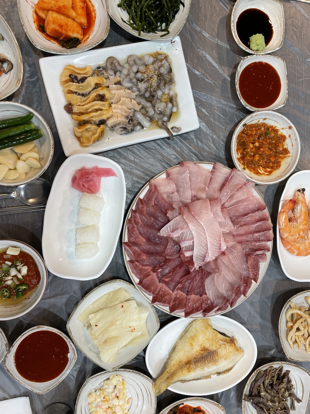 Seafood meal at Jagalchi market