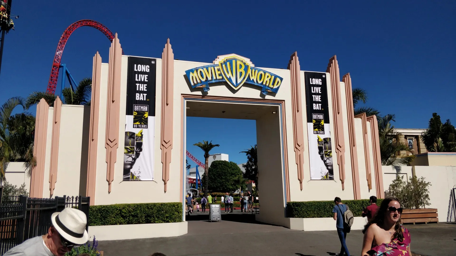 Gold Coast Sea World & Movie World Private Full-Day Tour