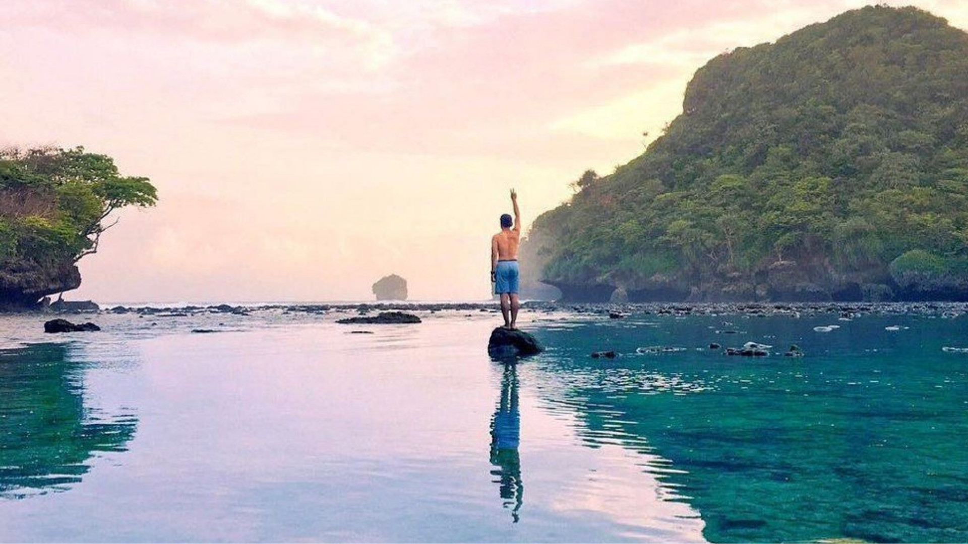 Banyuwangi De Djawatan & Green Bay Full-Day Private Tour