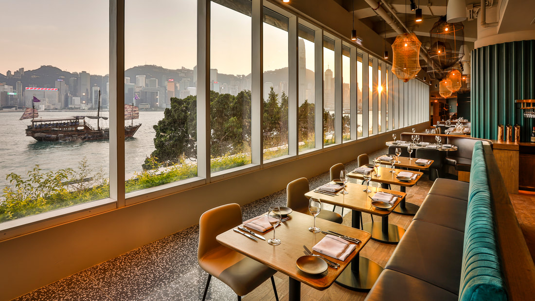 HUE DINING | Christmas Festive Herbs smoked Norbest Ranch turkey Set，Harbourside New Year's Eve Fireworks Countdown 3-course dinner at HUE Dining & DJ Party at INK |  Tsim Sha Tsui