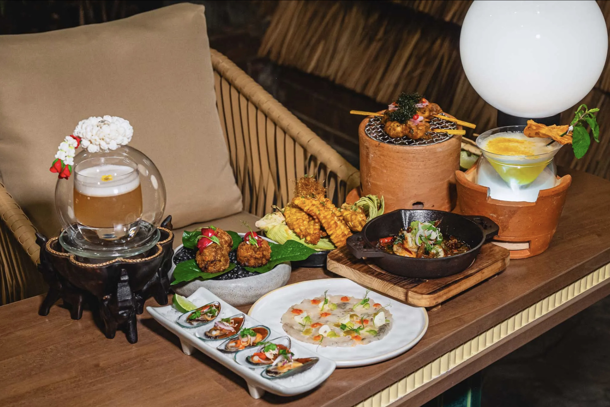 Sangthong Bar Authentic Thai Bar in Bangkok (Sukhumvit 31)