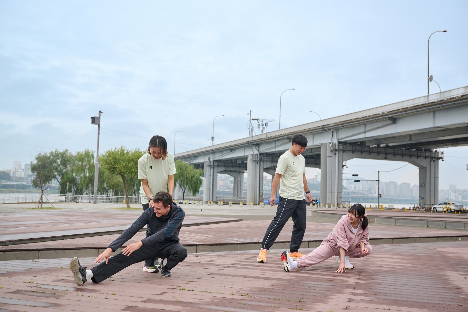 首爾伴跑團 (Seoul City Run with Guide Runners)
