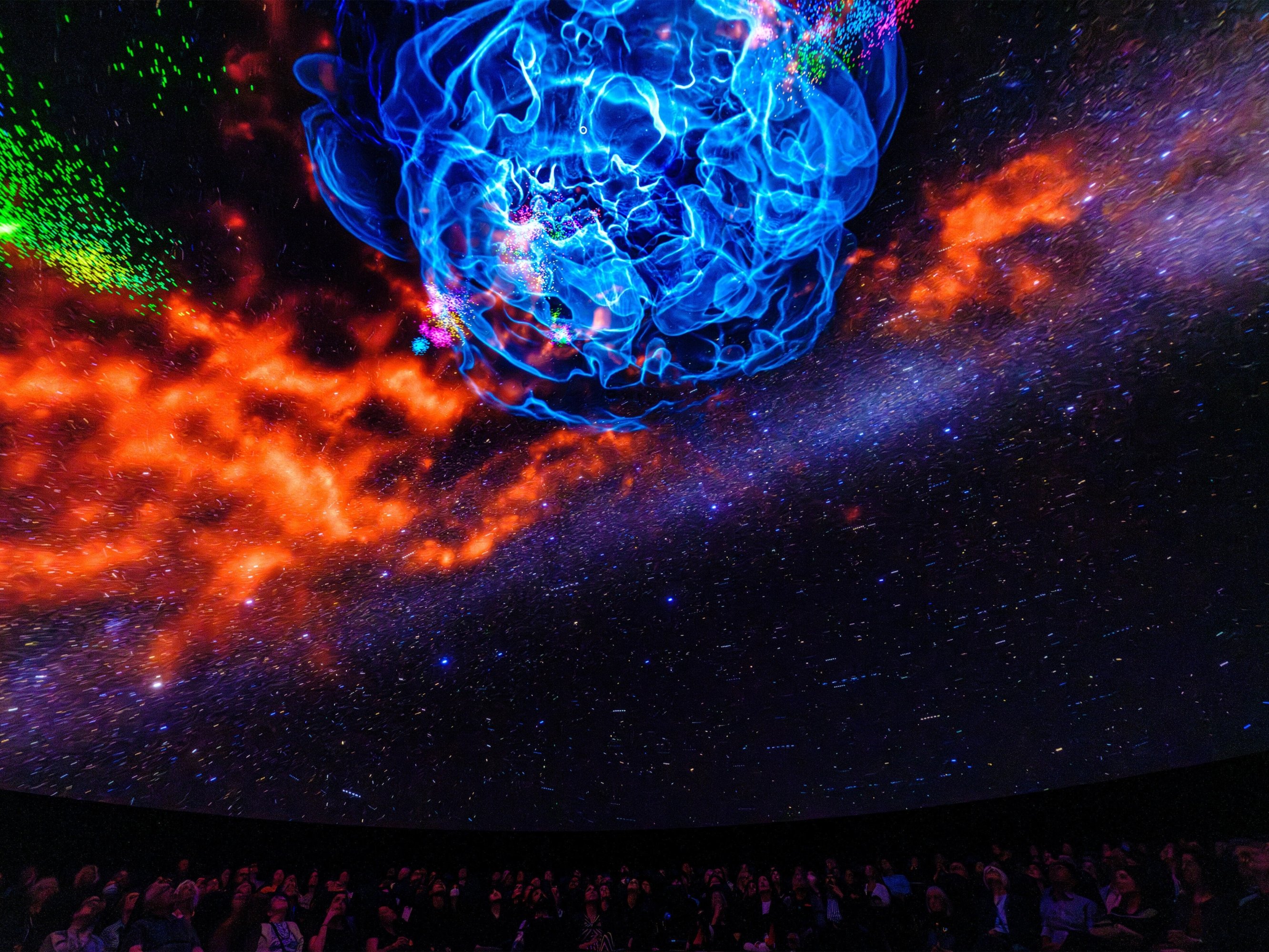 通過旋轉的色彩和未來主義的聲音設計,揭示銀河系的運動 通過旋轉的色彩和未來主義的聲音設計,揭示銀河系的運動