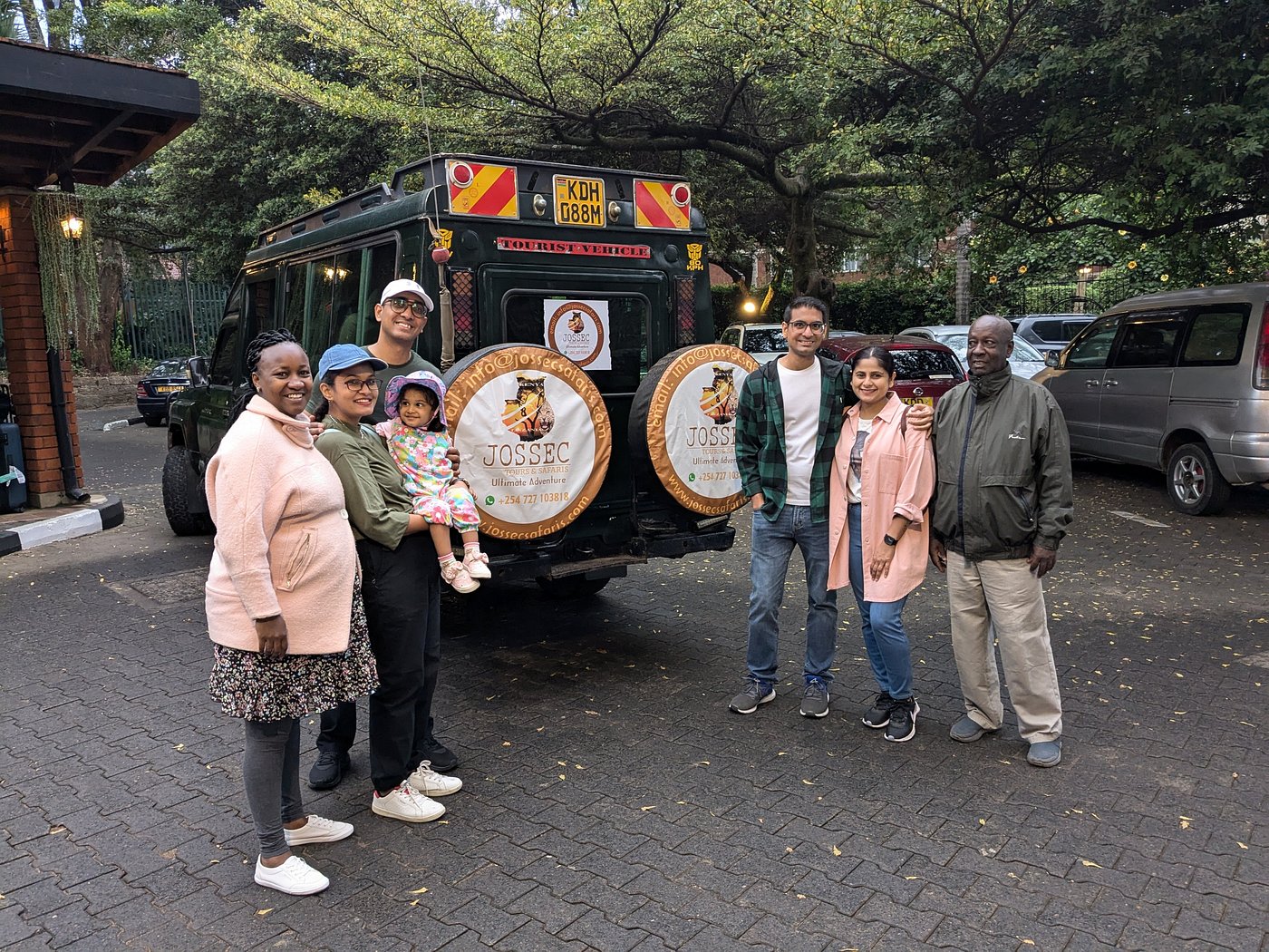 Кения Маасай-Мара и Амбосели 7-дневный сафари в большой группе