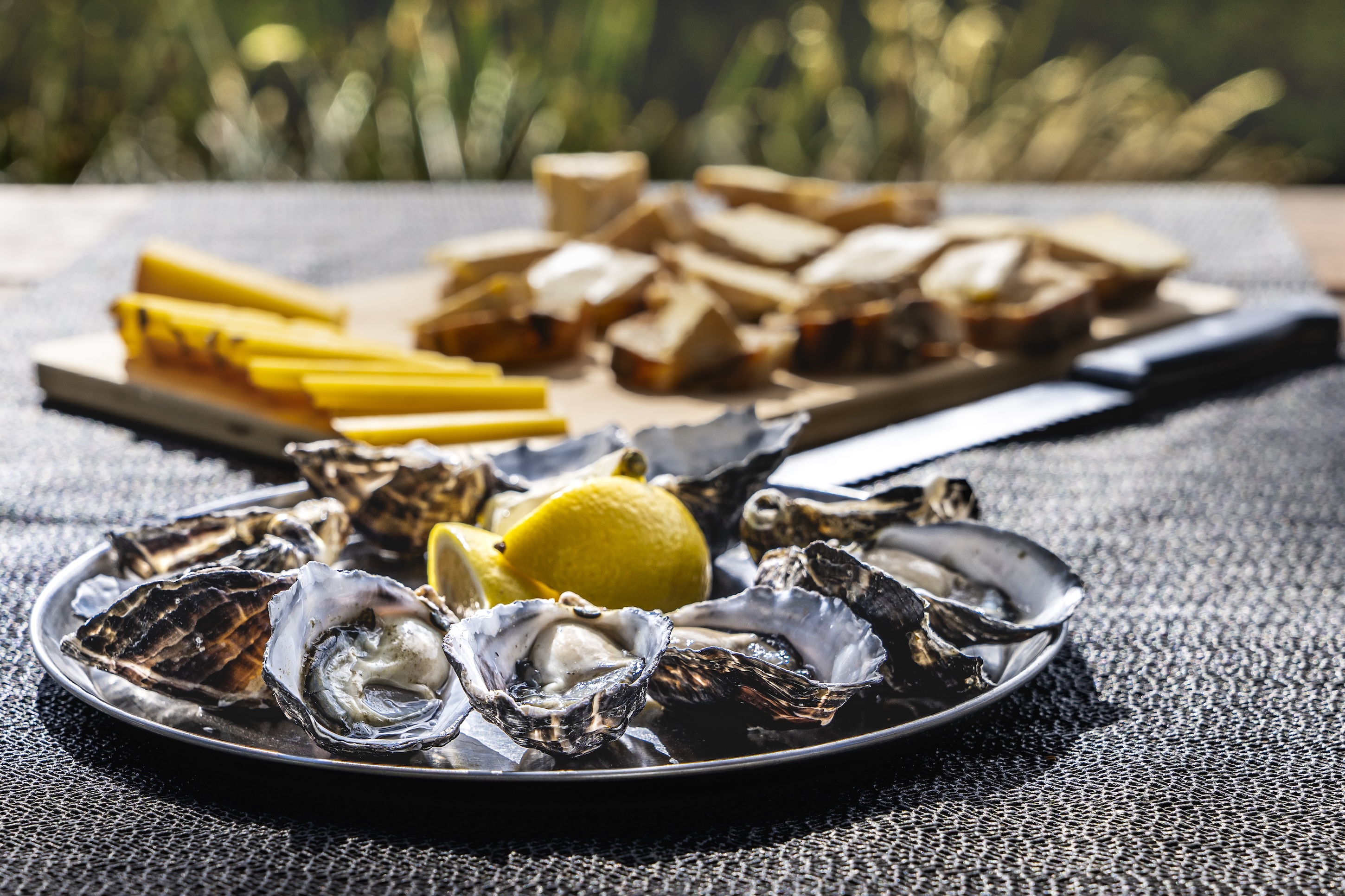 早茶時段供應現開生蠔