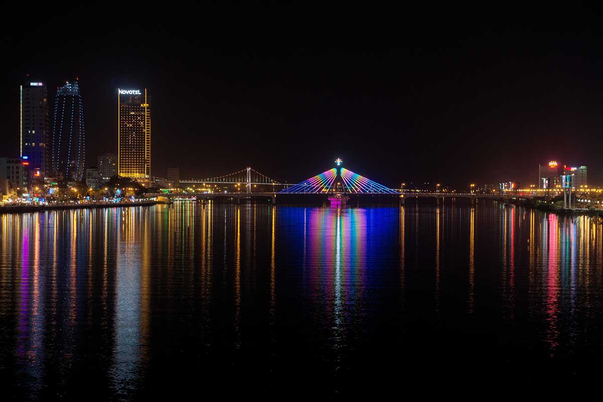 Danang Riverside By Night Photography Tour