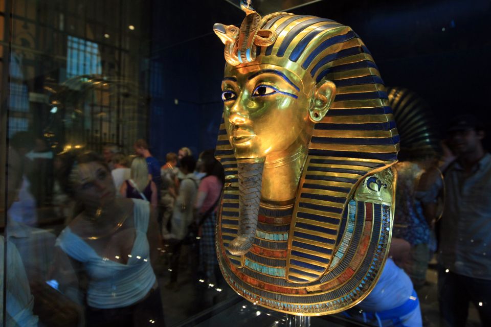 エジプト考古学博物館・カイロ要塞・バザー 日帰りプライベートツアー