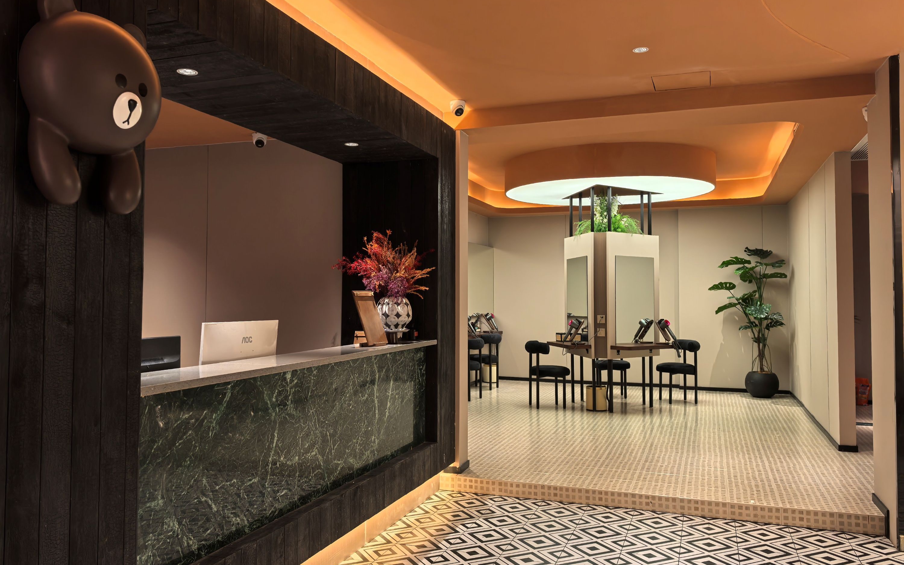 Jiu Mu Palace Hot Springs